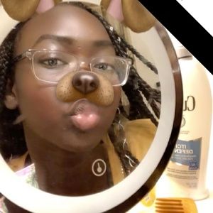 Meet your Posher, Saran